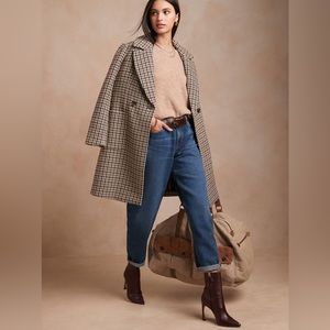 Banana Republic Petite High Rise Barrel Leg Jean